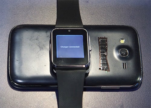 STMicroelectronics STWLC33 with dual receiver/transmitter functionality Image of STMicroelectronics STWLC33 with dual receiver/transmitter functionality