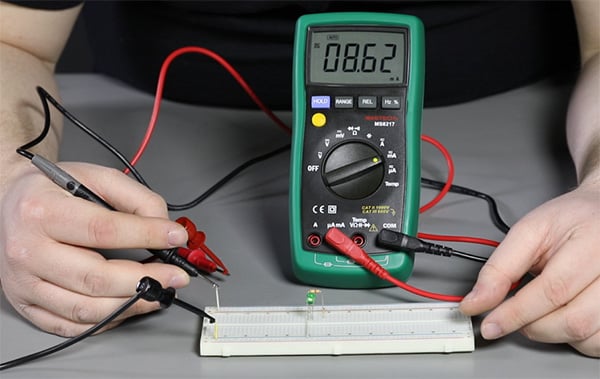 How to Measure Current in a Circuit