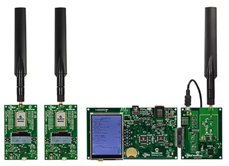 Imagen de Kits de evaluación LoRa 164140-2 DV (915MHz) y DV164140-1 (868 MHz) de Microchip