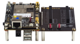Image of Samsung sensor expansion board with an ARTIK 5 or ARTIK 7 evaluation kit