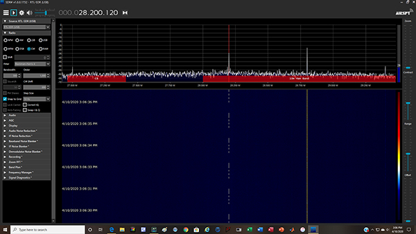 Imagen de la vista del espectrograma de una señal de código Morse de CW (haga clic para ampliar)