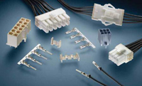 Imagen de los conectores Power Double Lock (PDL) de TE Connectivity 