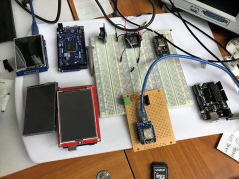 WorkBench Electronics Prototyping and Project-Building System by Phase Dock Inc